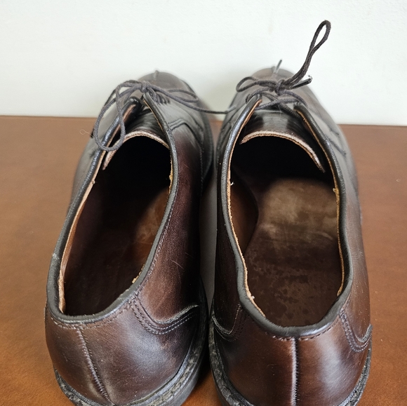 Allen Edmonds Hancock Spilt Toe Derby Men's Dress Shoe - Picture 6 of 6